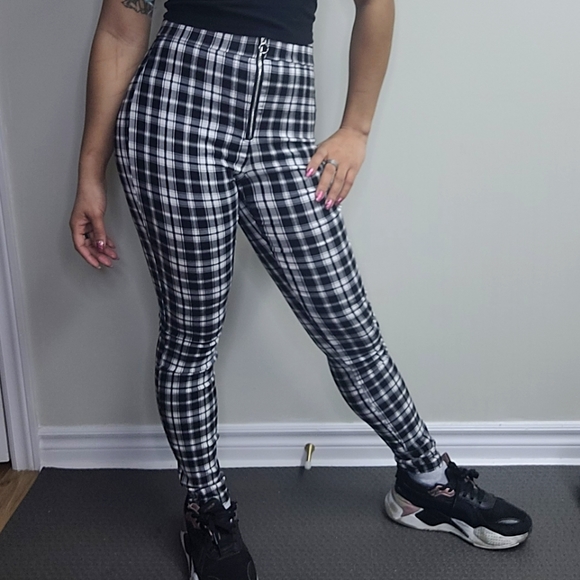 Plaid Pants - Picture 2 of 7